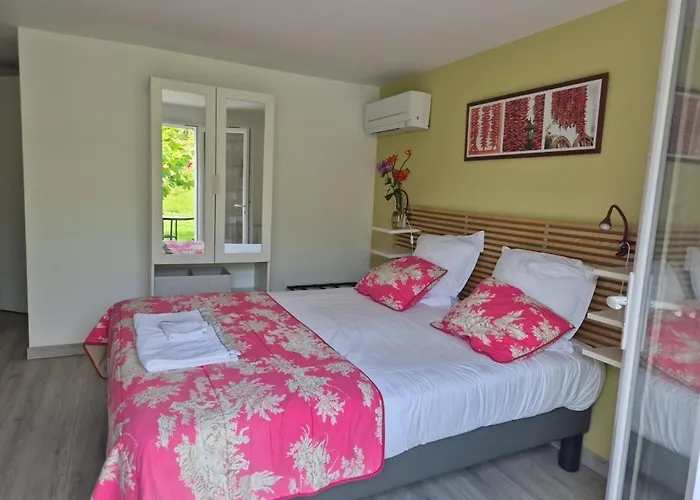 Chambre Double Avec Salle De Bain Privative