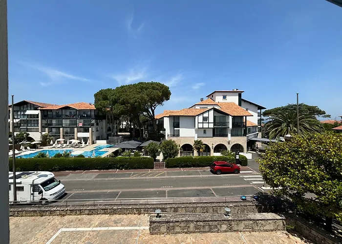 Hôtel&Résidence Vacances Bleues Orhoïtza
